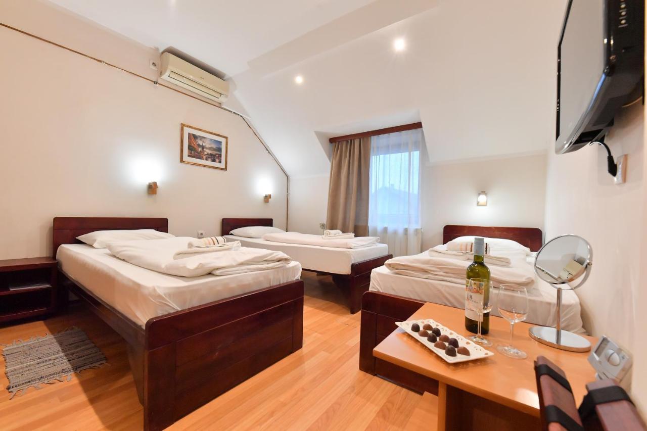 Apartments & Accommodation Stojic Νόβι Σαντ Εξωτερικό φωτογραφία