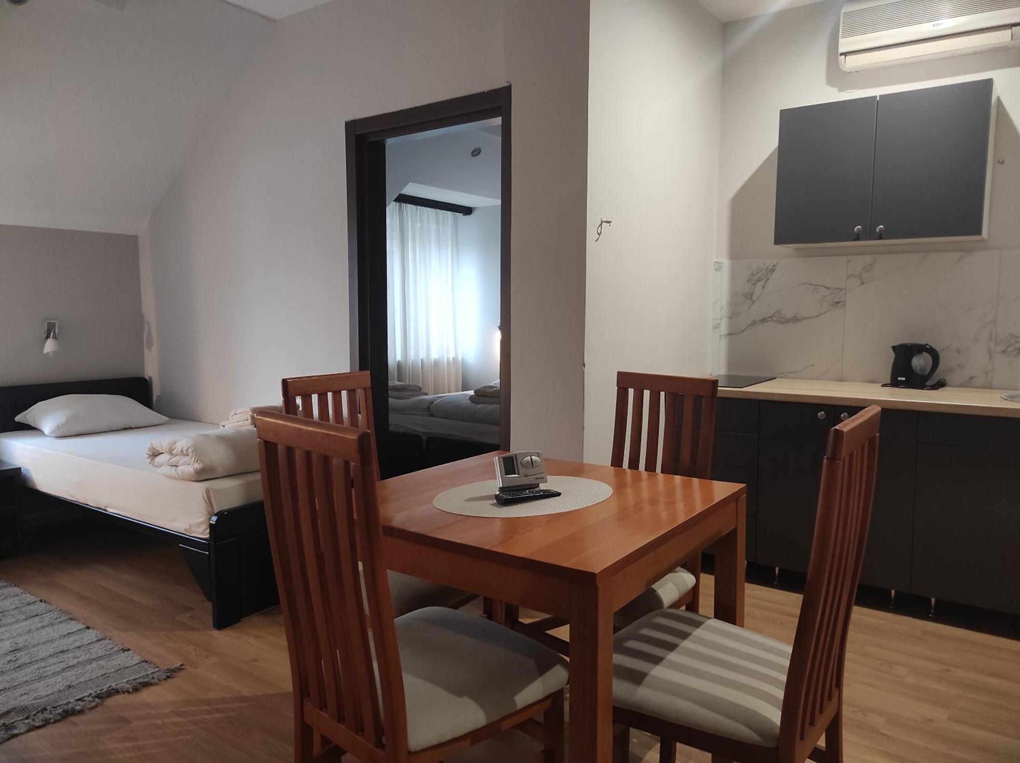 Apartments & Accommodation Stojic Νόβι Σαντ Δωμάτιο φωτογραφία